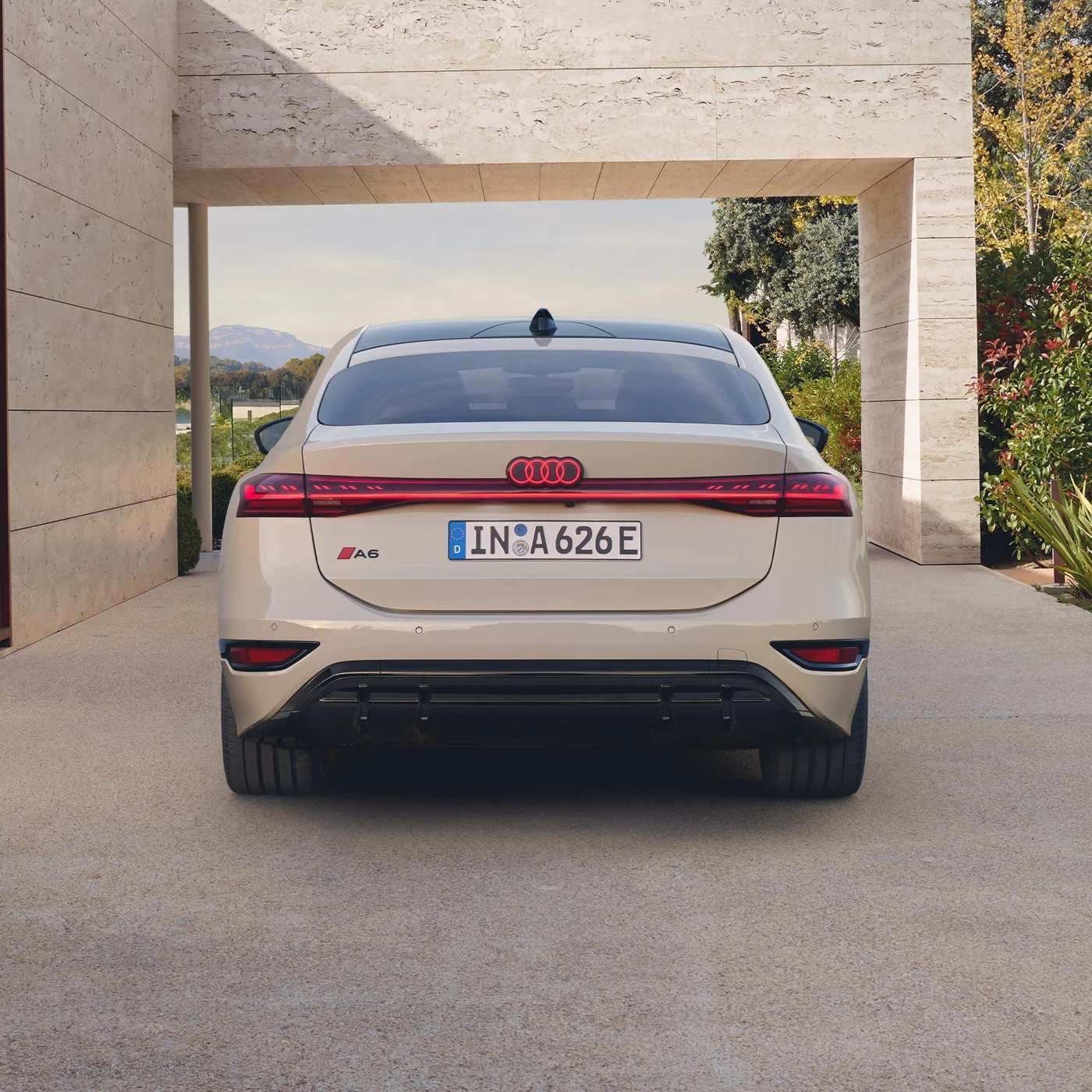 Audi A6 e-tron 외관 3