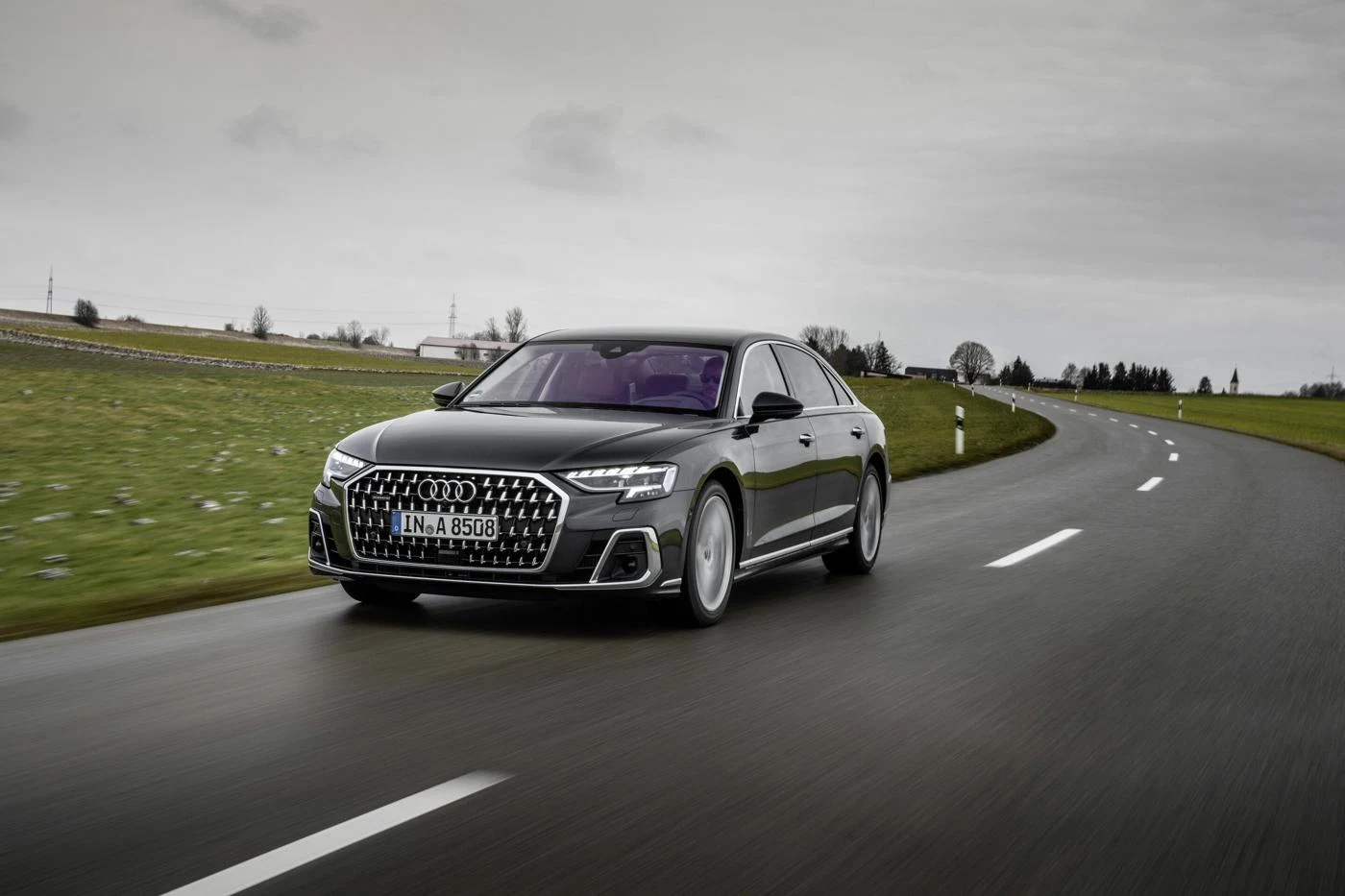 Audi A8 L A8 L 전면·측면