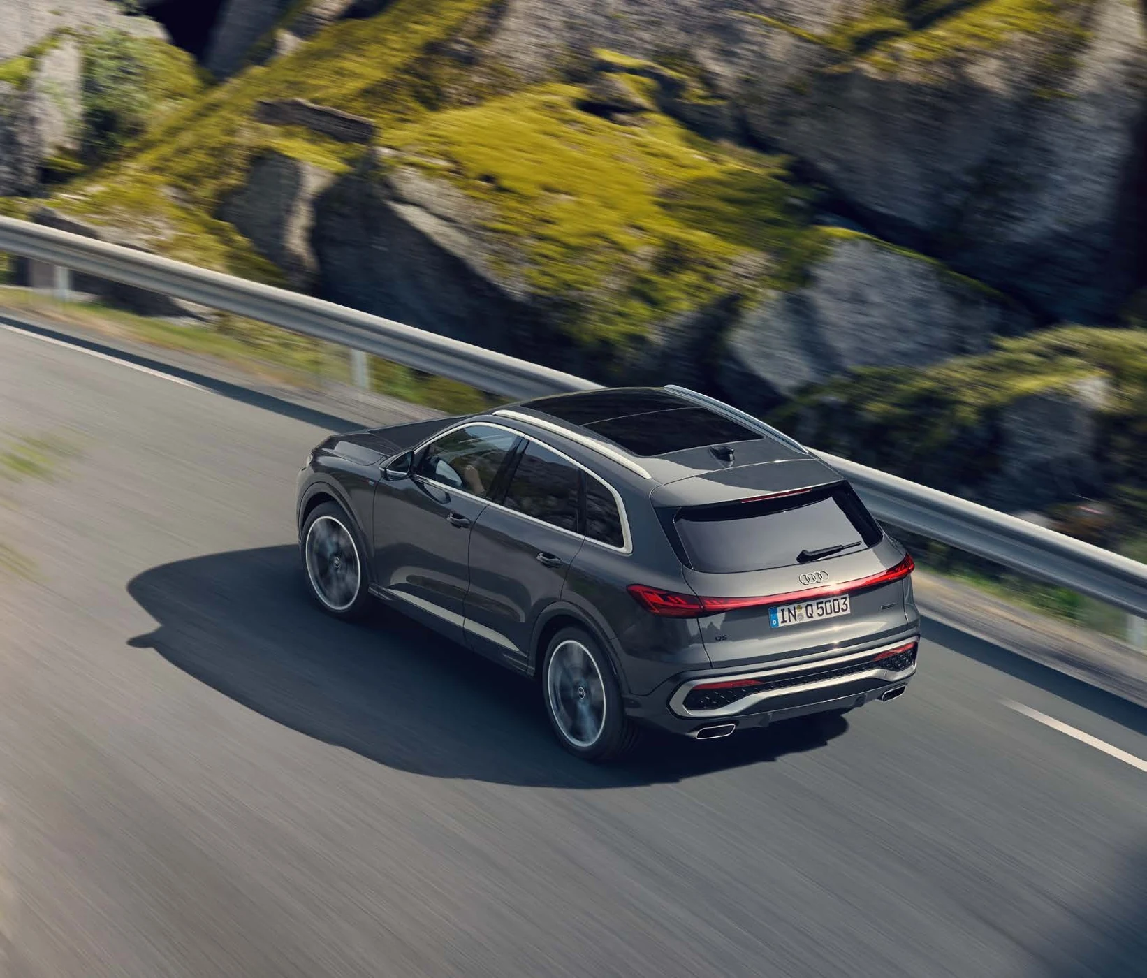 Audi Q5 SUV Q5 SUV 후면 주행