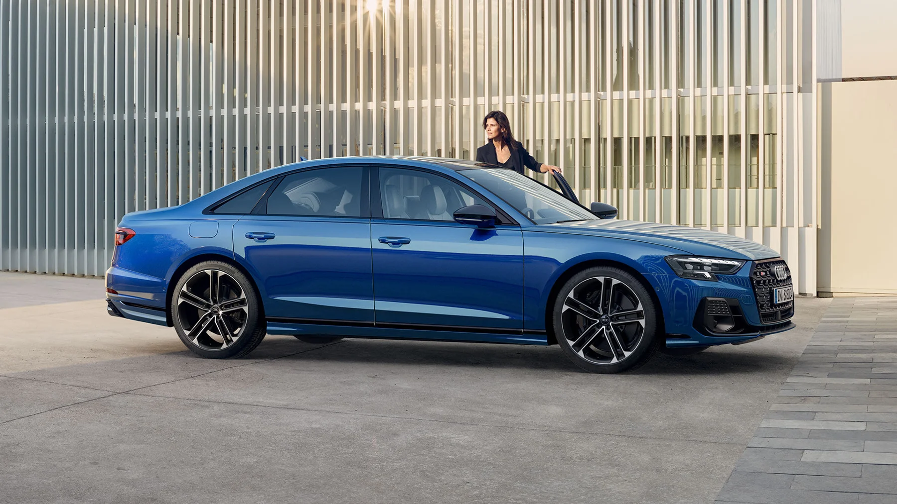 Audi S8 L 외관 1